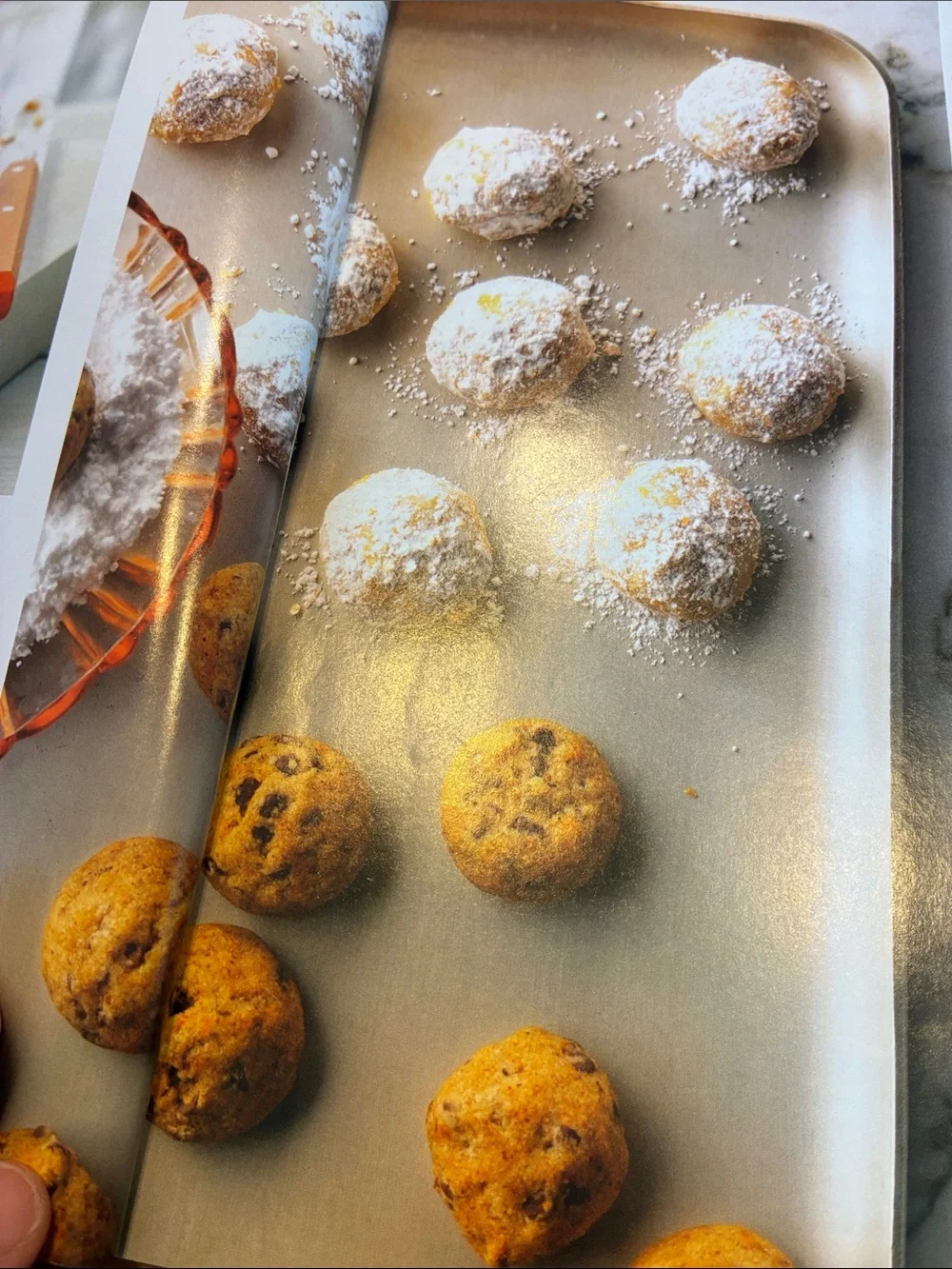 Taste of Home Fall Baking cookbook & Holiday Baking cookbook magazine set
